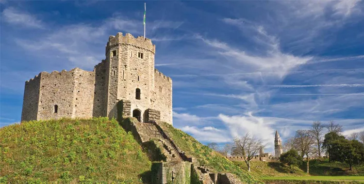 Explore Cardiff with Our Premier Minibus Hire Service