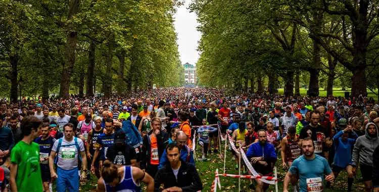 Your Premier Choice for Minibus Hire for Royal Parks Half Marathon 2023