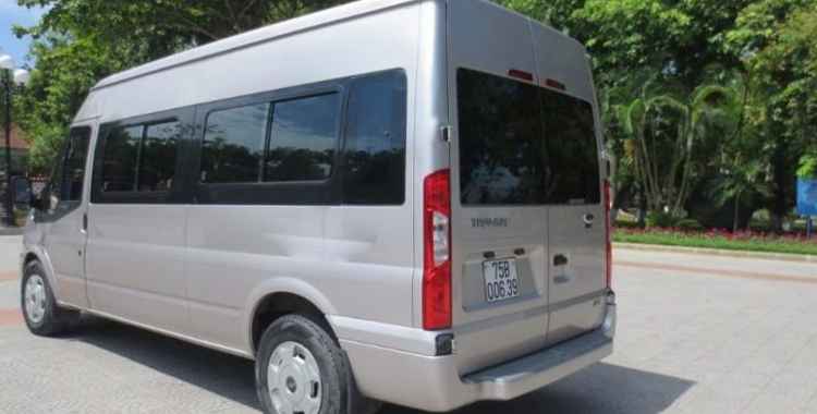 Minibus-Hire-Services