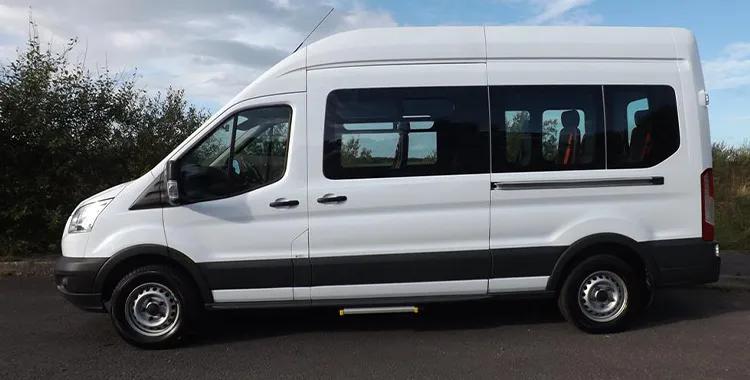 Minibus-with-12-Seats_16_11zon