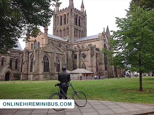 MiniBus Hire Hereford | OMBH